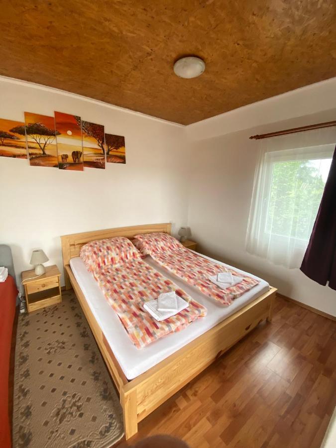 Feher Szolo Vendeghaz Sátoraljaújhely Exterior foto